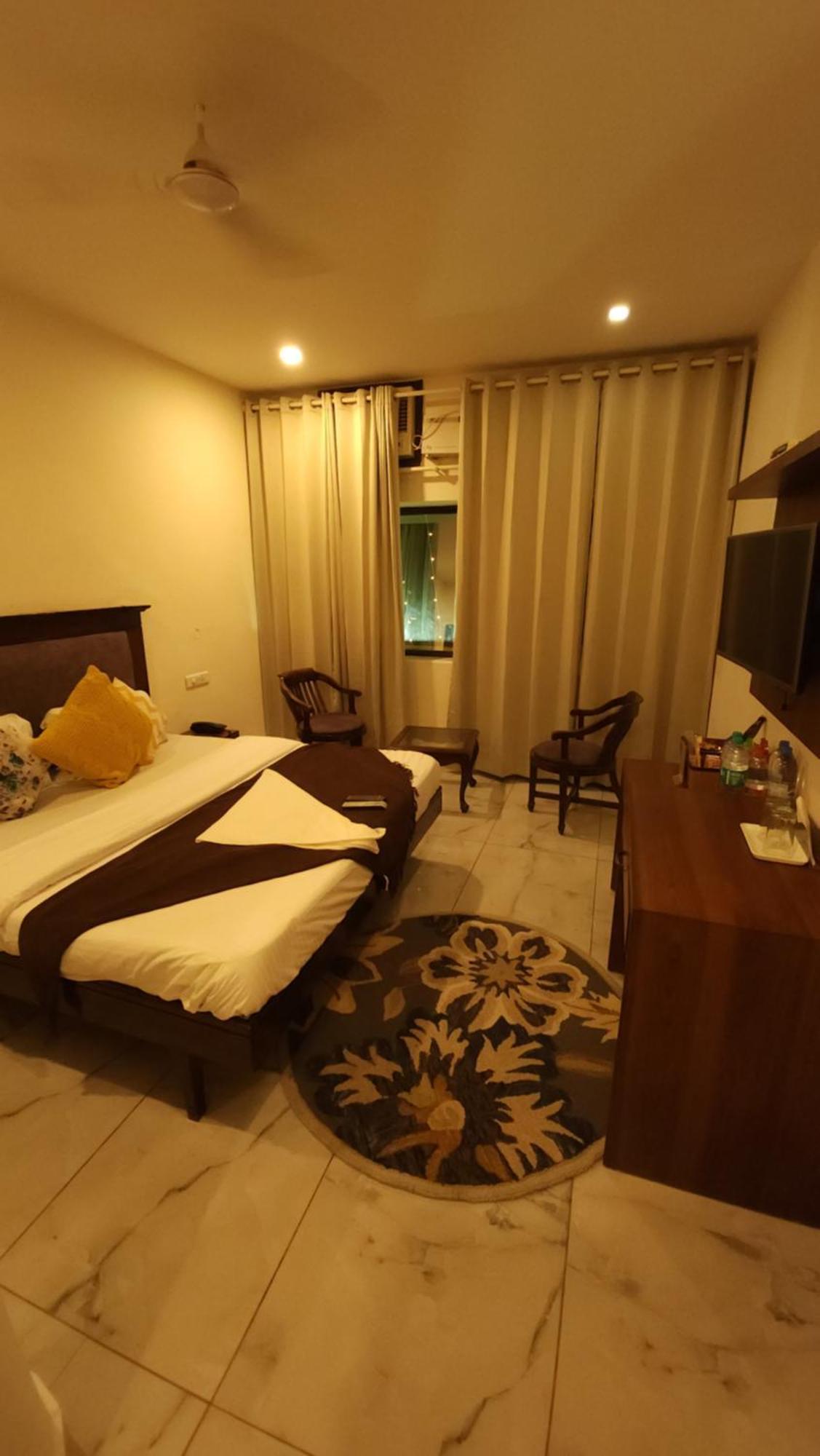 Hotel Vrs Inns Chandīgarh المظهر الخارجي الصورة
