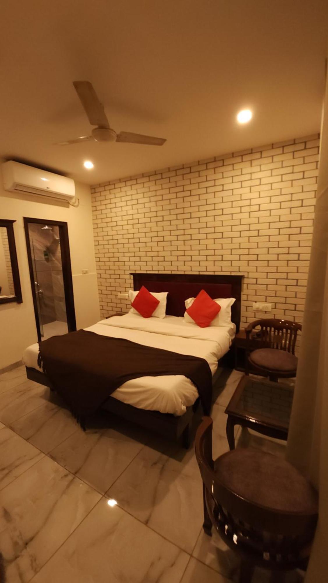 Hotel Vrs Inns Chandīgarh المظهر الخارجي الصورة
