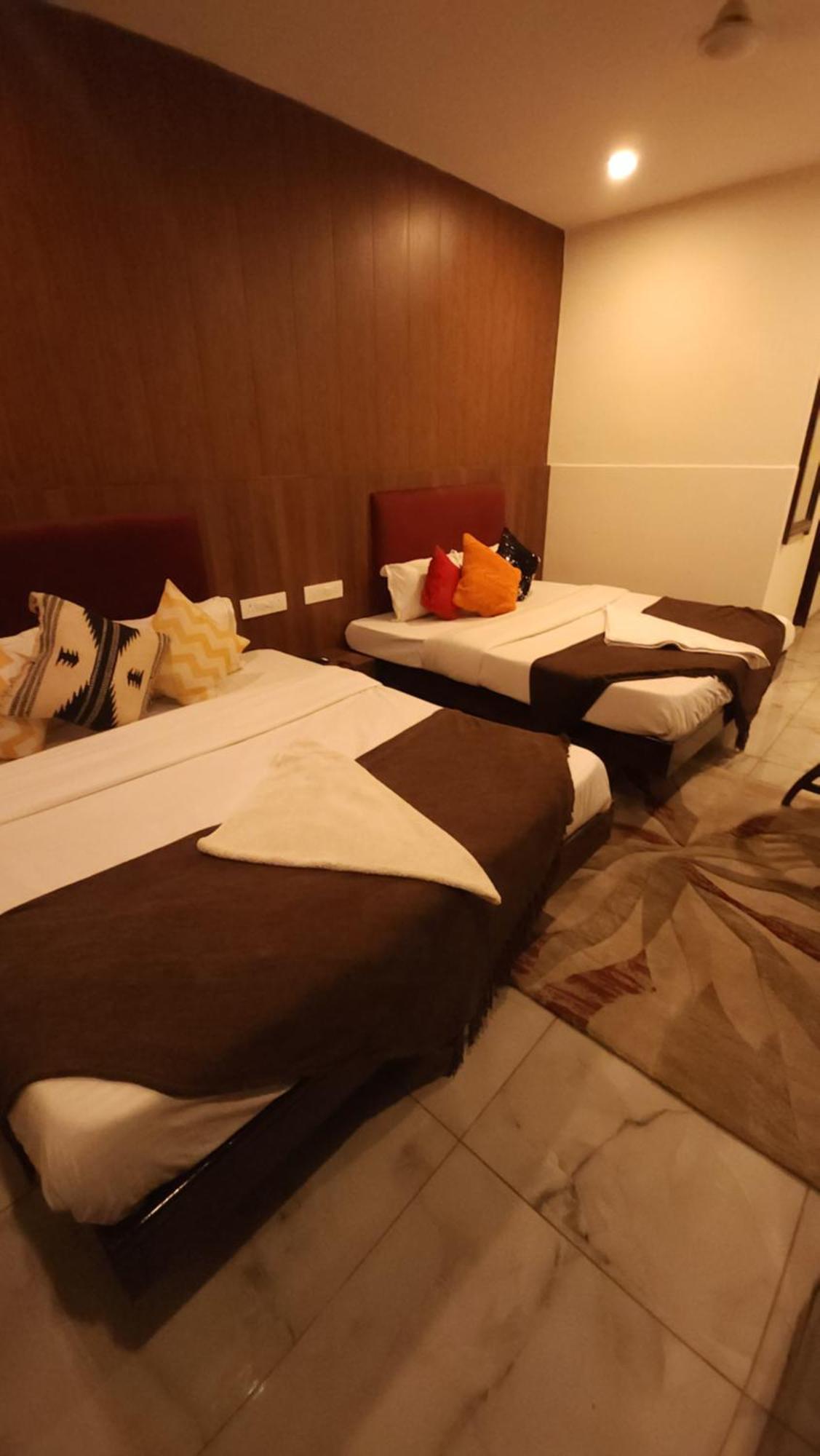 Hotel Vrs Inns Chandīgarh المظهر الخارجي الصورة