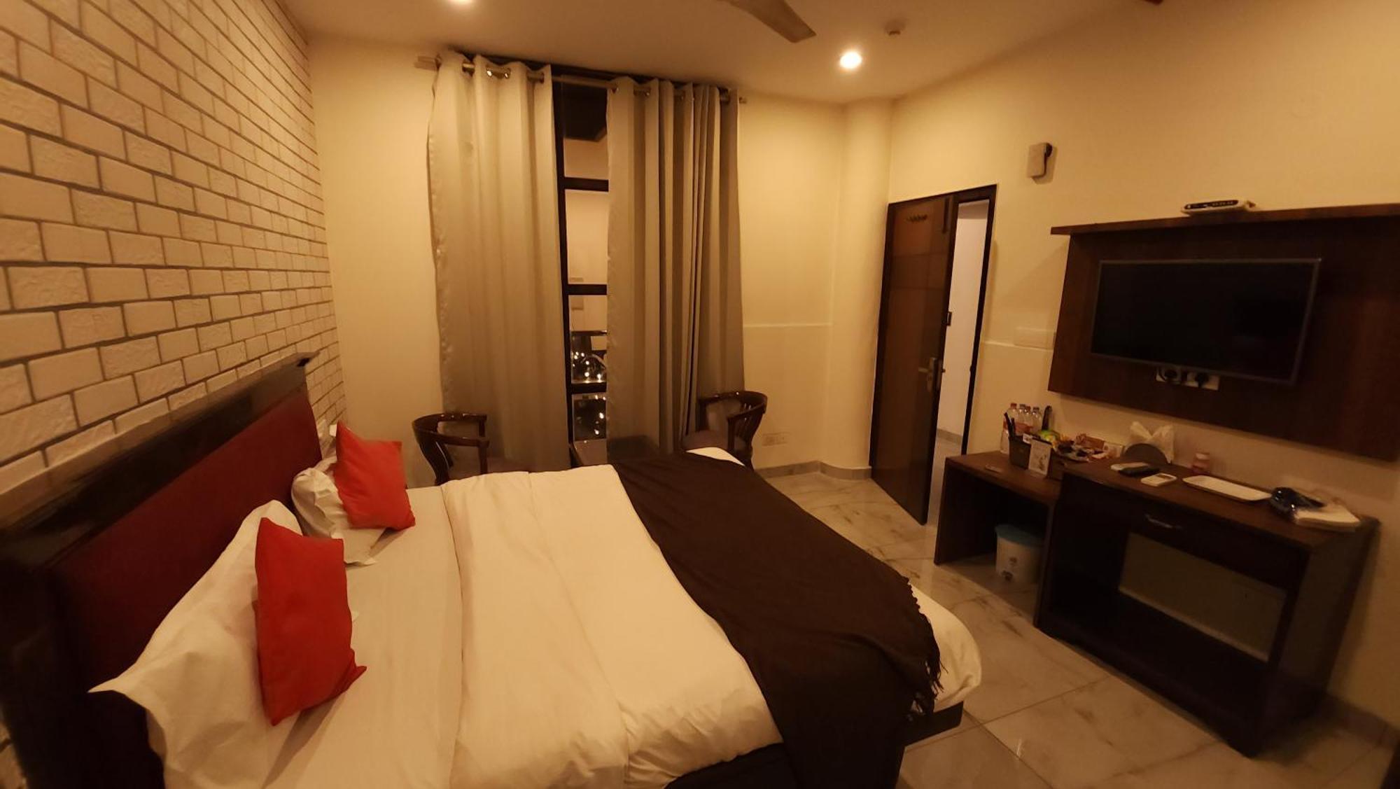 Hotel Vrs Inns Chandīgarh المظهر الخارجي الصورة